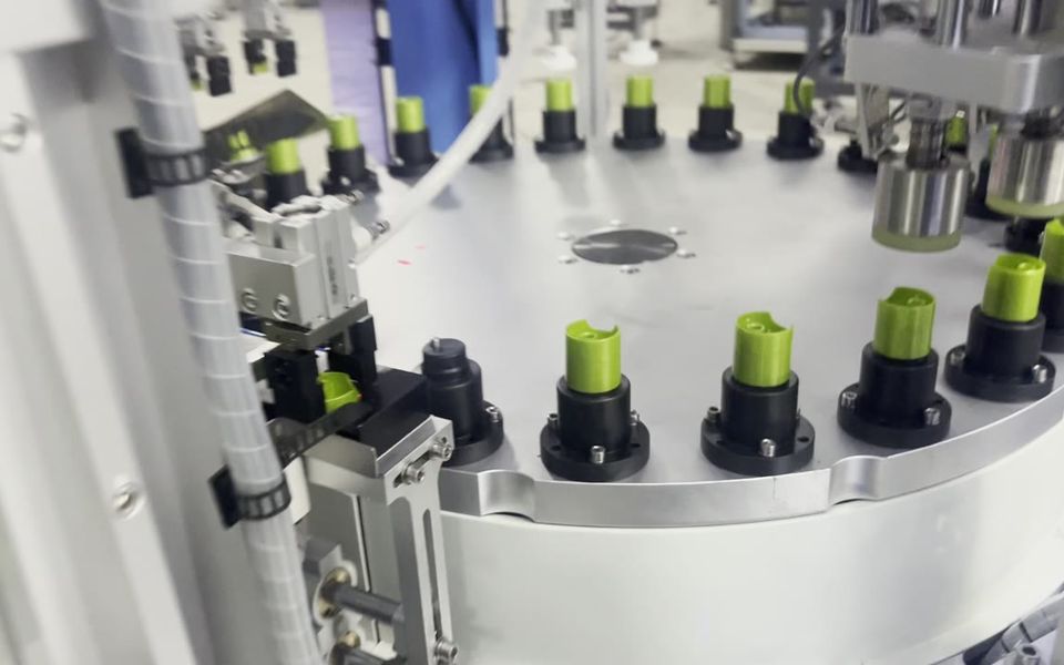 UAE · Personal Care Packaging · Disc Top Cap Assembly Machine