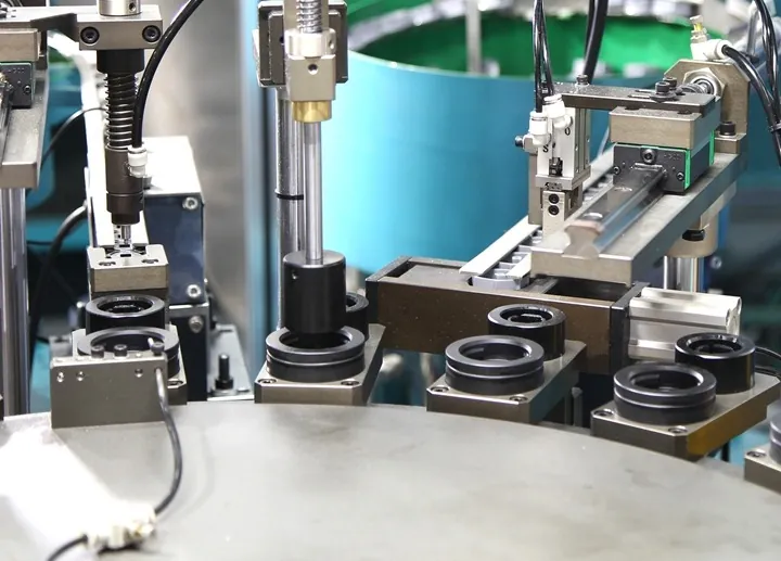 Helmet Knob Assembly Machine - photo 2