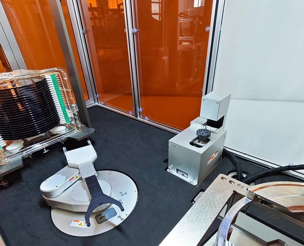 Wafer Sampling & Loading Machine - photo 2