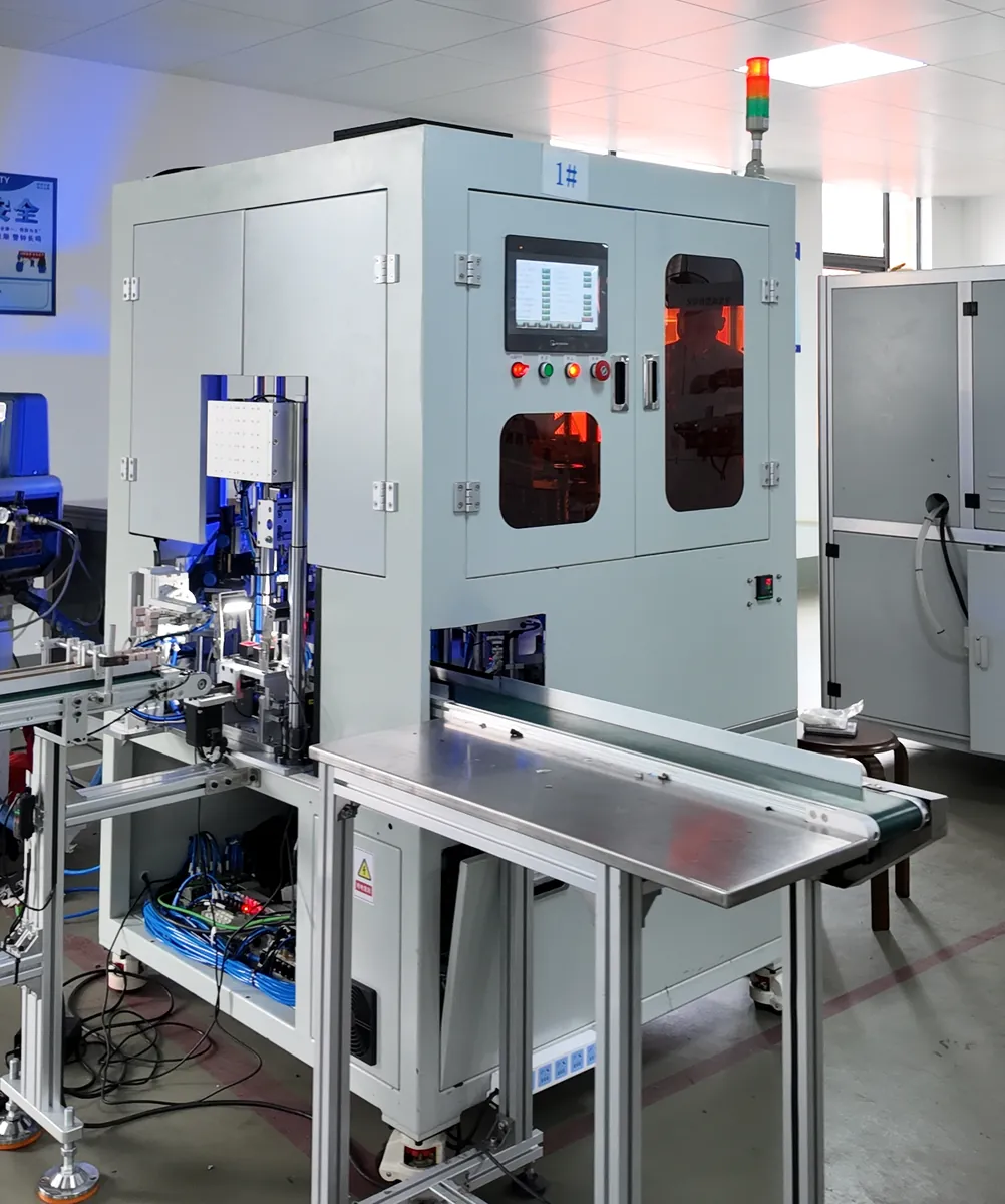 Lip Gloss Wand Assembly Machine