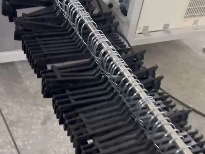 Hanger Hook Inserting Machine - photo 2