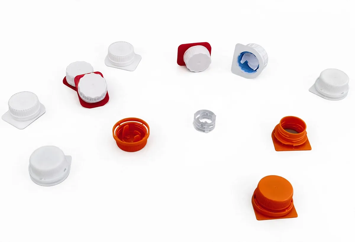Baby Bottle Cap Assembly Machine - photo 2