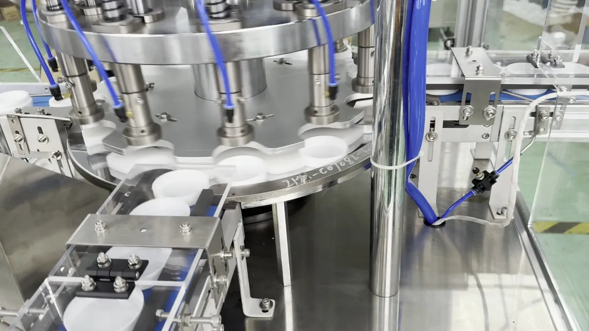 Cream Jar Assembly Machine - photo 3