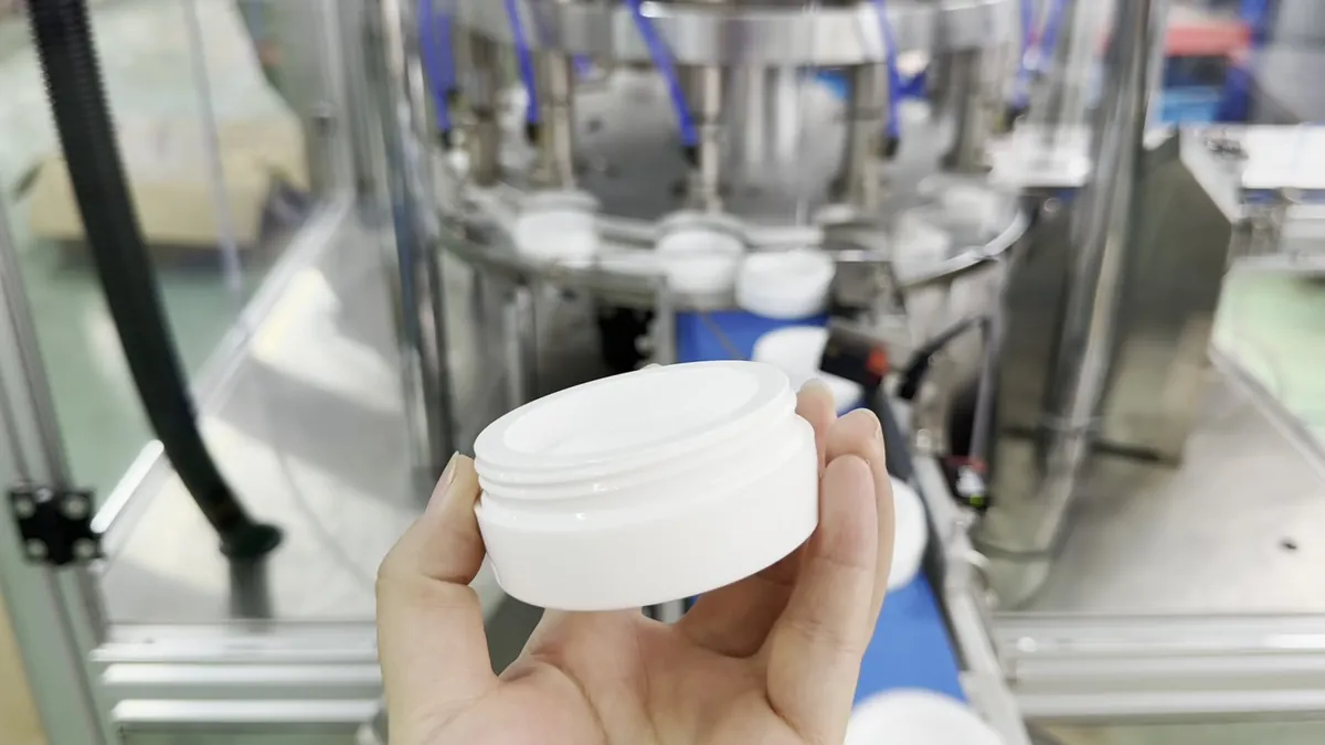 Cream Jar Assembly Machine - photo 5