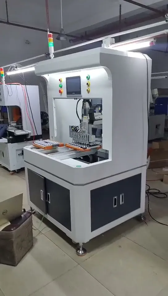 Plastic Stool Foam Pad Assembly Machine - photo 3