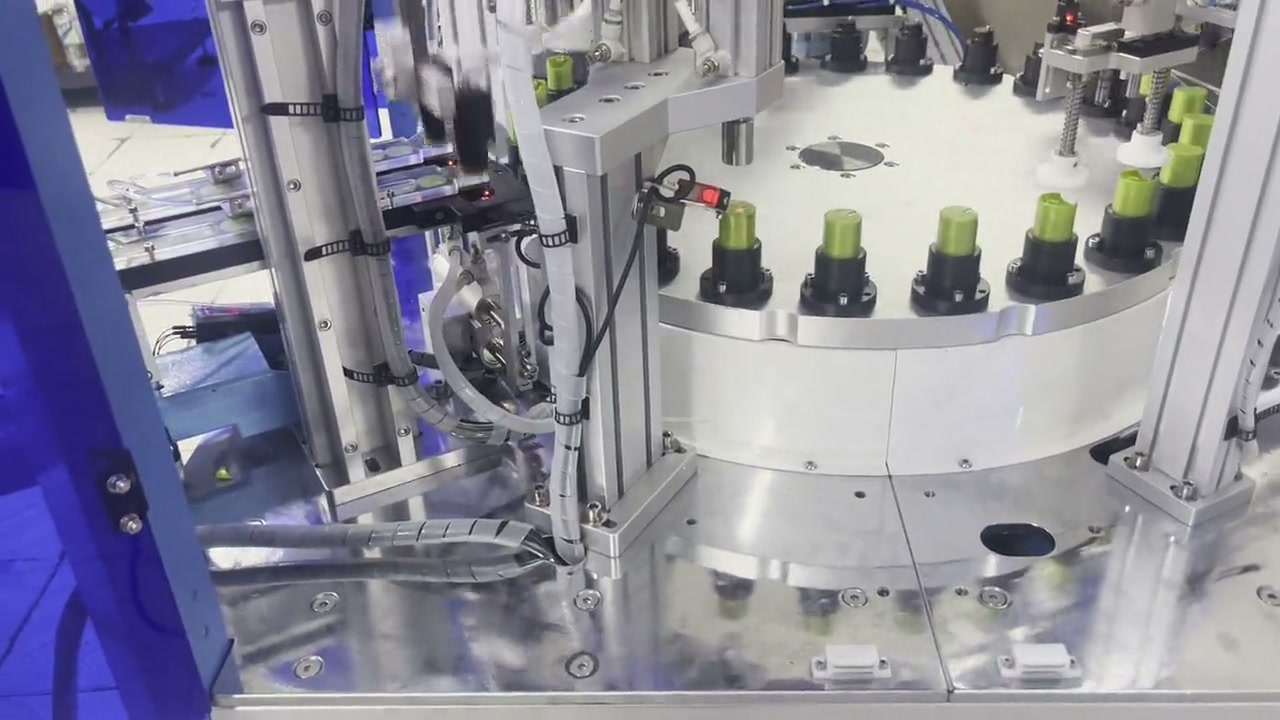 UAE · Personal Care Packaging · Disc Top Cap Assembly Machine